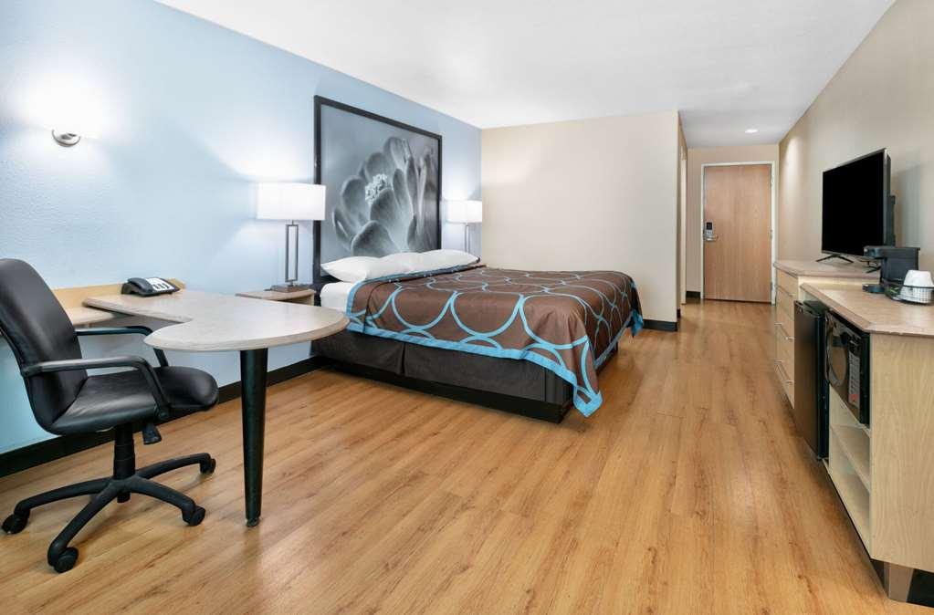 Super 8 By Wyndham New Braunfels I-35 Hotel Ruang foto