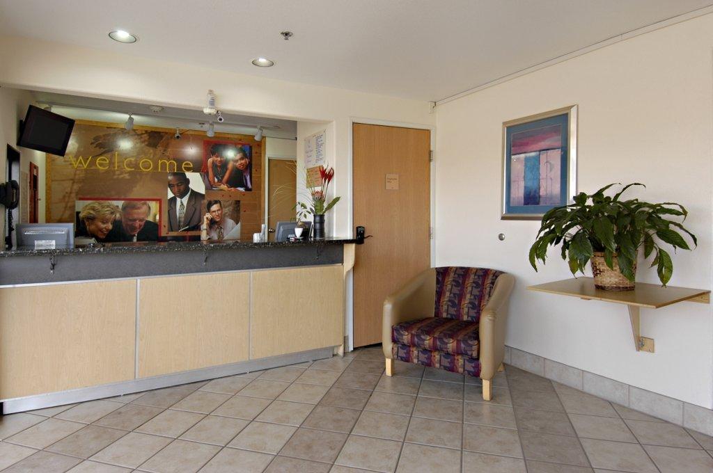 Super 8 By Wyndham New Braunfels I-35 Hotel Bagian luar foto